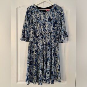 Betsey Johnson Dress Size 10 Blue Paisley Boho Fluttered Sleeves Waist String